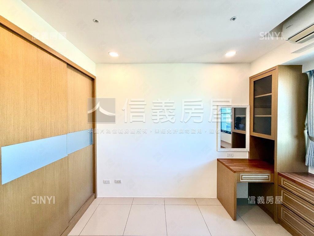 高樓層美景四房雙車位房屋室內格局與周邊環境