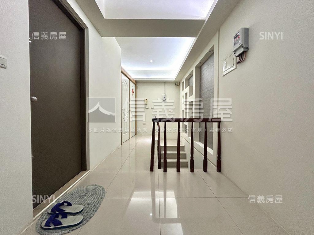 東區皇龍角窗店面房屋室內格局與周邊環境