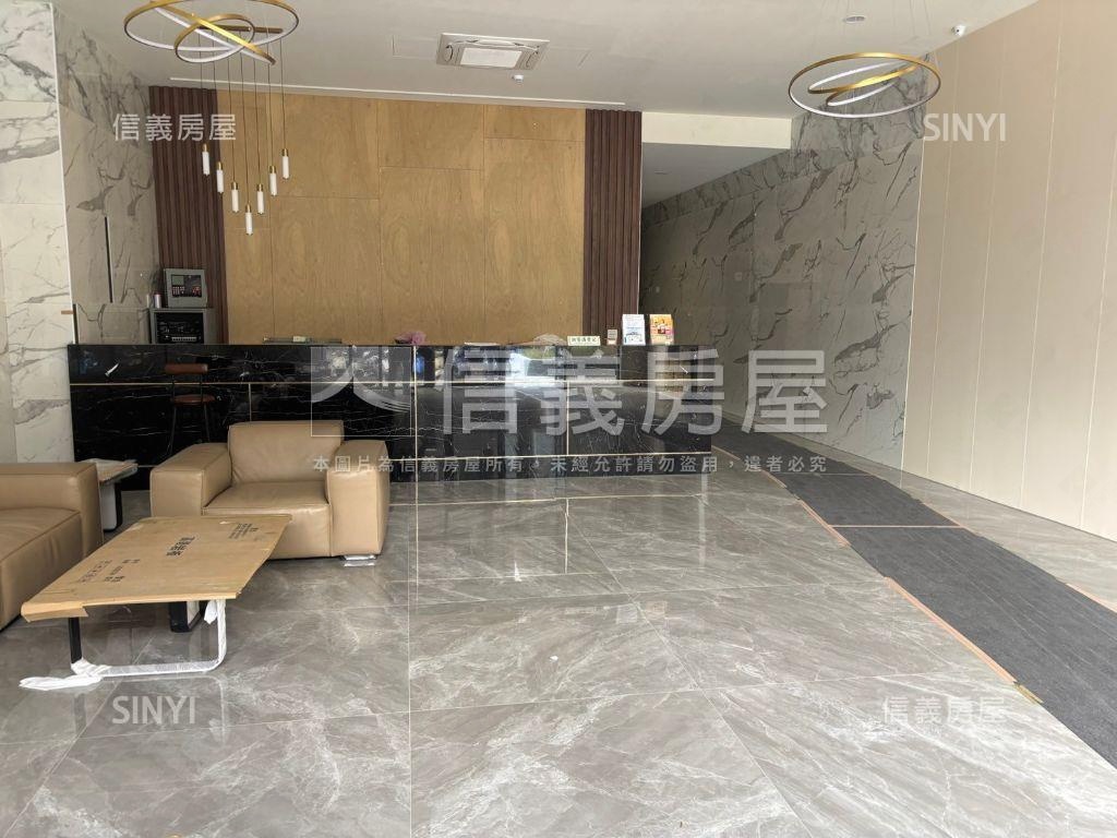 維瓦第泰極三房平車房屋室內格局與周邊環境