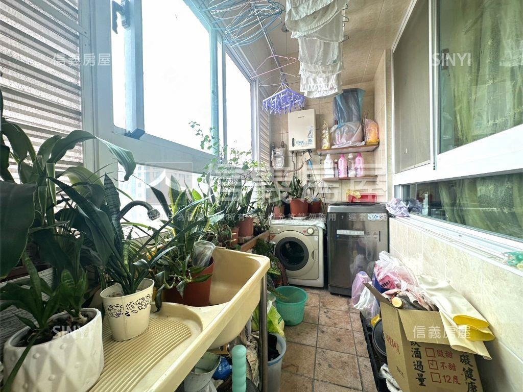大有國中旁稀有三房車位房屋室內格局與周邊環境