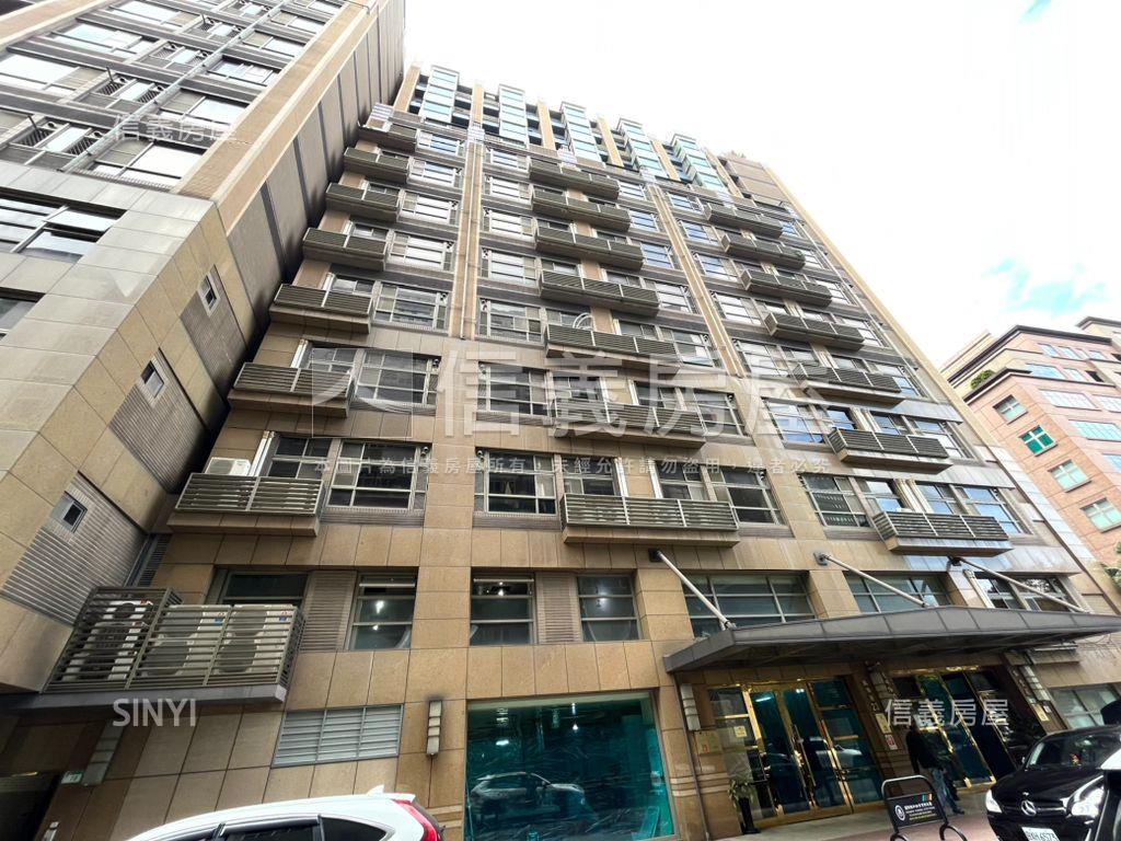 鎮金殿優質坡平車位房屋室內格局與周邊環境