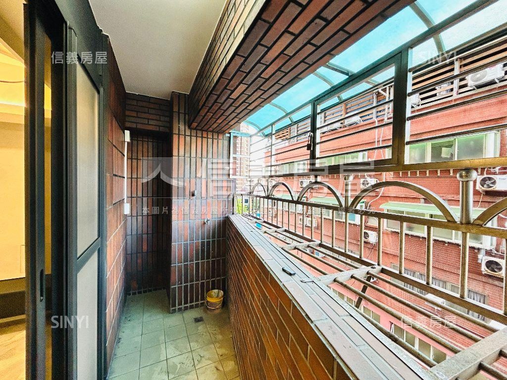 名流天下大空間房屋室內格局與周邊環境