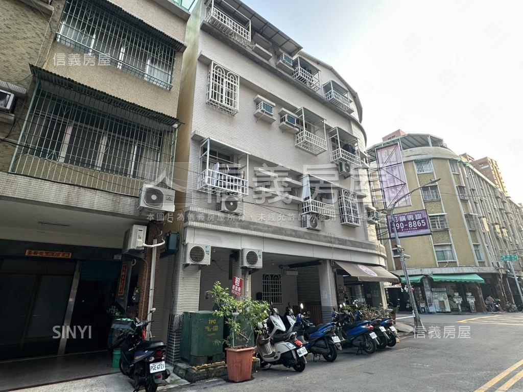 高科大收租三角窗透店房屋室內格局與周邊環境