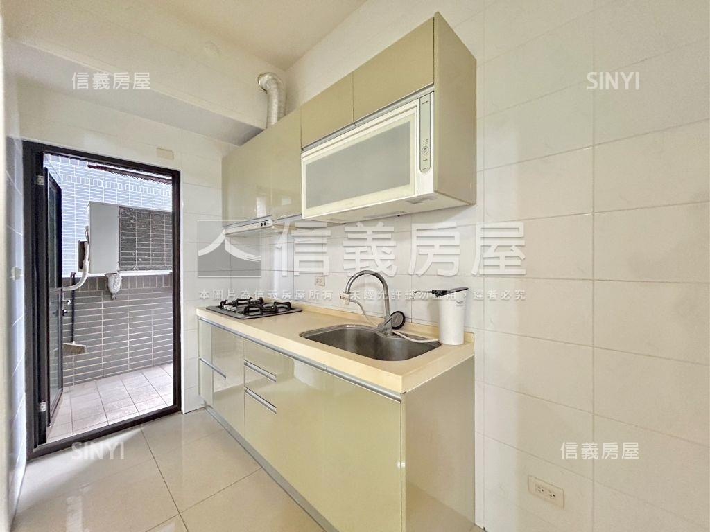 圓周綠黃金樓層房屋室內格局與周邊環境
