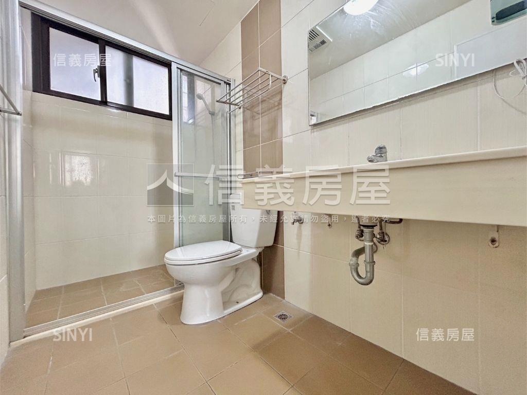 圓周綠黃金樓層房屋室內格局與周邊環境