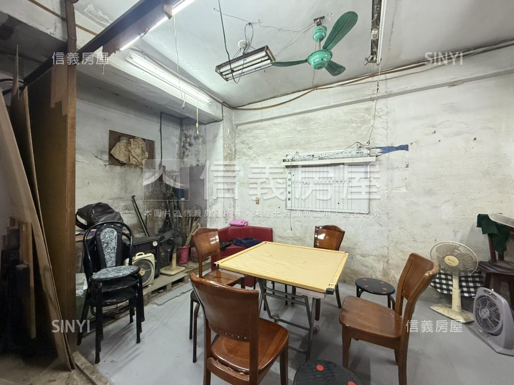 新莊活巷低總價一樓房屋室內格局與周邊環境