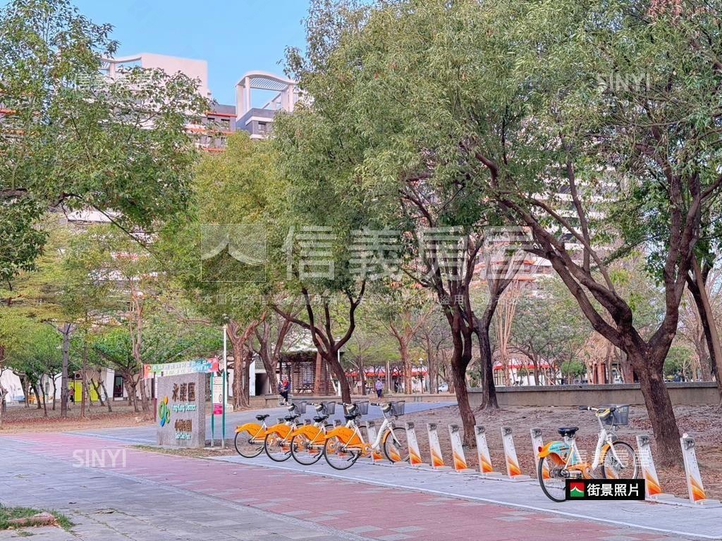 聯上康橋Ｂ１面公園平車房屋室內格局與周邊環境