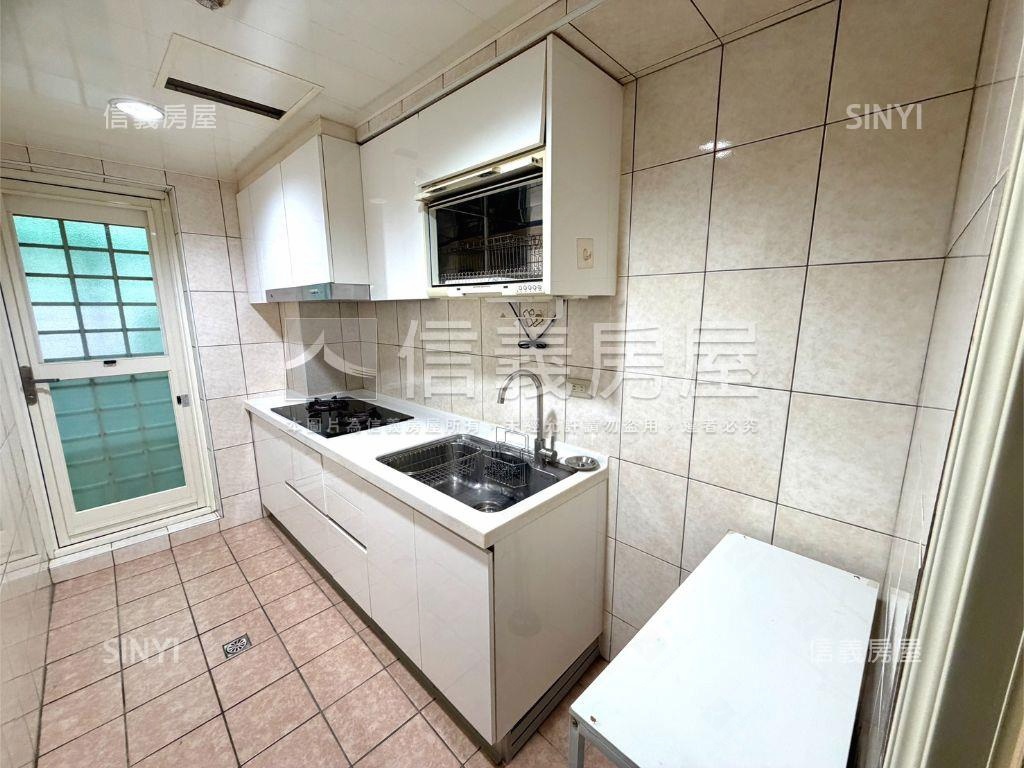 天下居輕鬆成家三房房屋室內格局與周邊環境