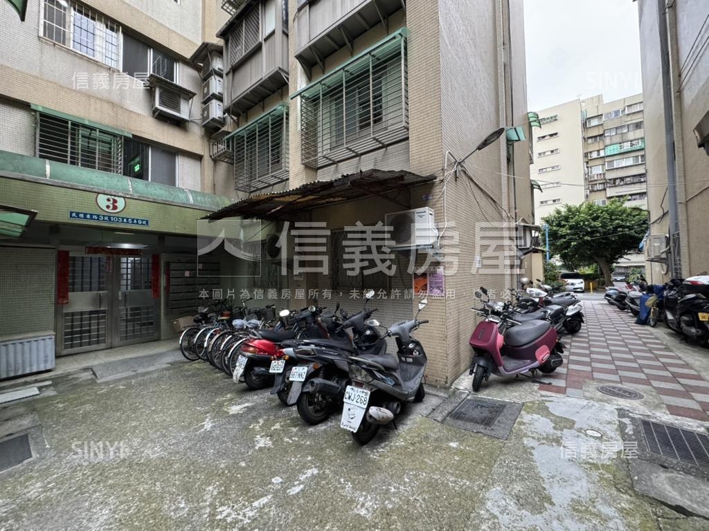 馥邑捷運靜巷１樓房屋室內格局與周邊環境
