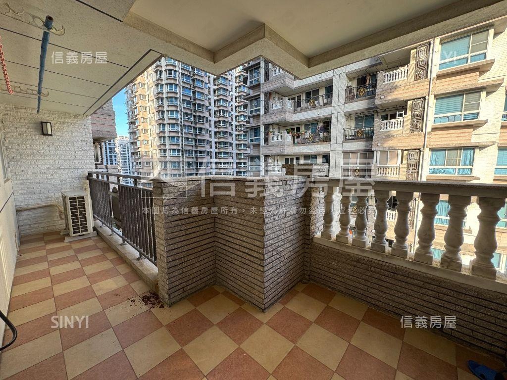 四季朝南，四房光映居房屋室內格局與周邊環境