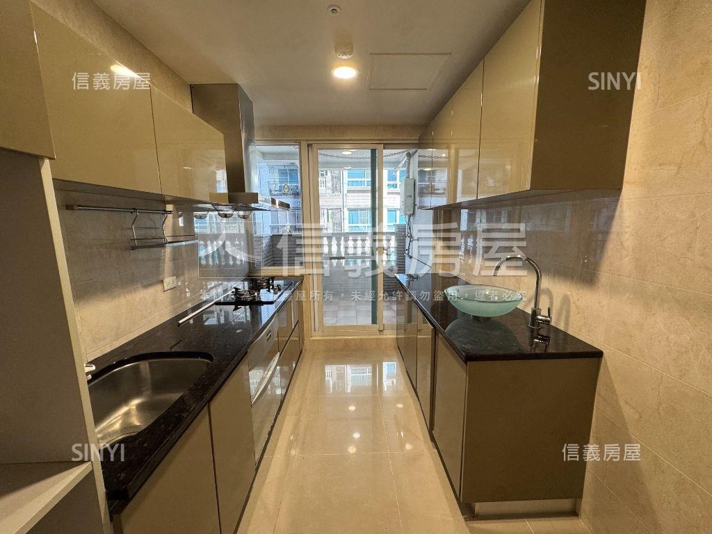 四季朝南，四房光映居房屋室內格局與周邊環境