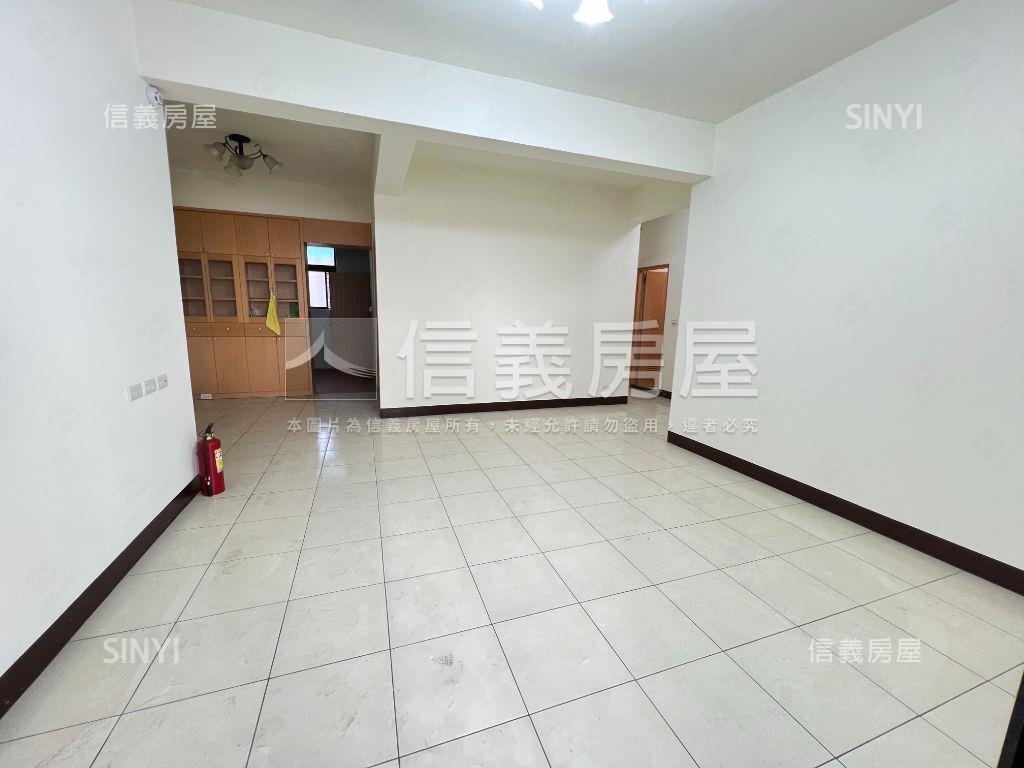 中平文藝方正美寓房屋室內格局與周邊環境