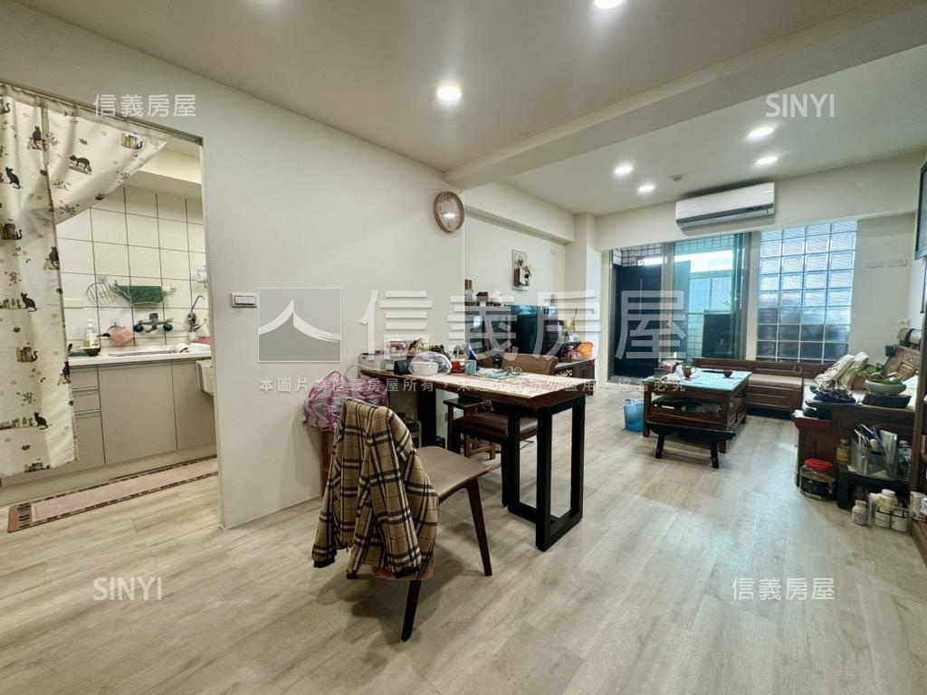 桃林步道帝王戶大三房車位房屋室內格局與周邊環境