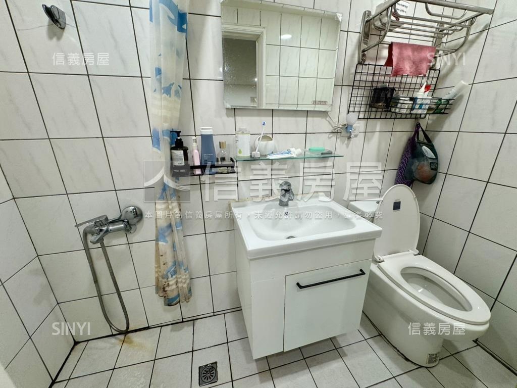 桃林步道帝王戶大三房車位房屋室內格局與周邊環境