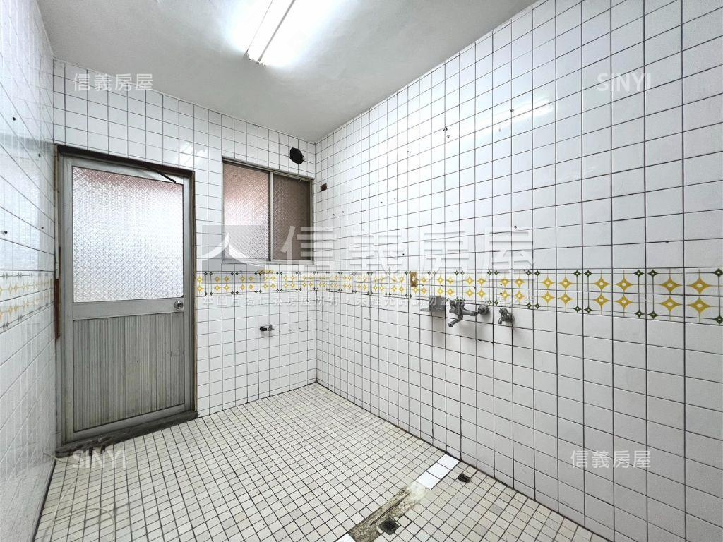 文德㊣明亮方正三房美寓房屋室內格局與周邊環境