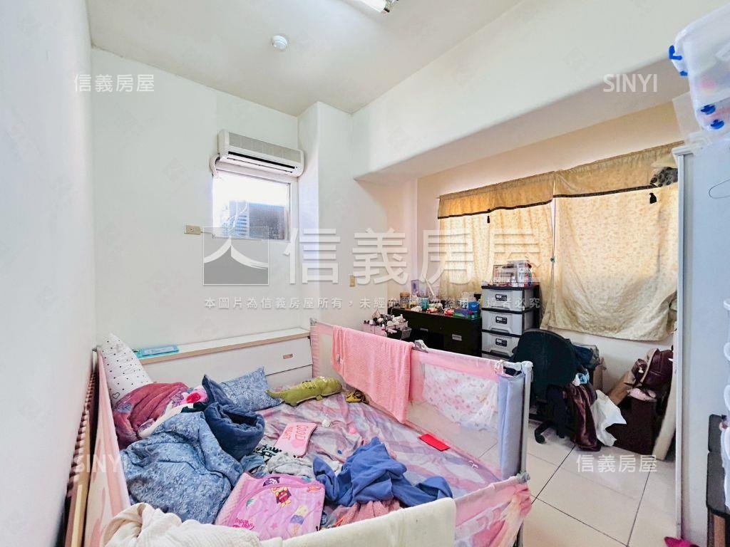 龍安《真愛Ｅ區》３房車位房屋室內格局與周邊環境