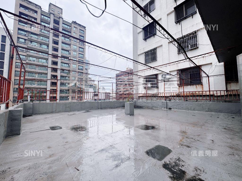 中正三路雙金透店房屋室內格局與周邊環境