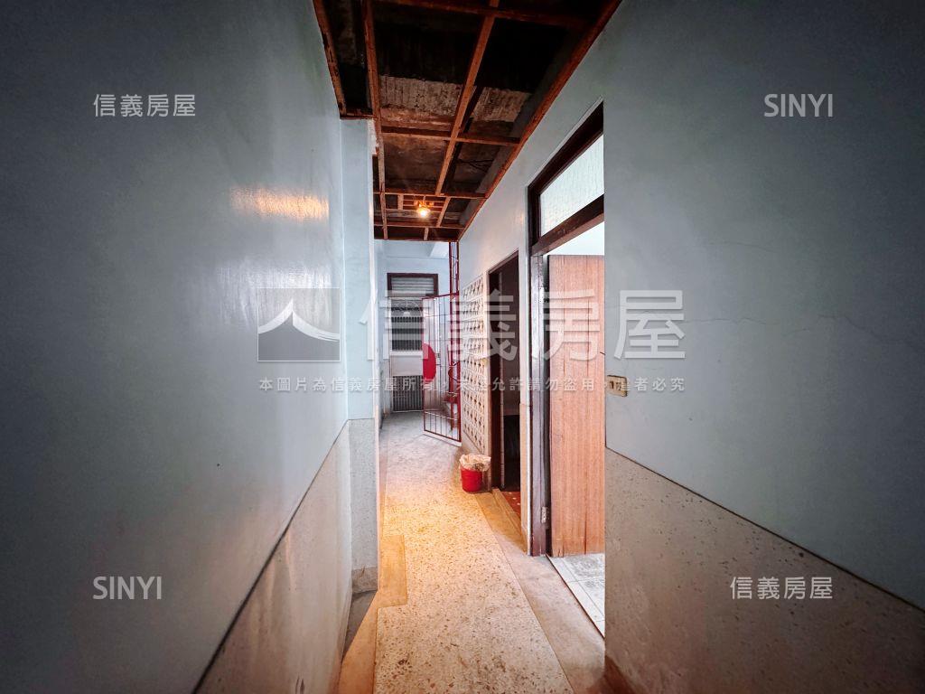 中正三路雙金透店房屋室內格局與周邊環境
