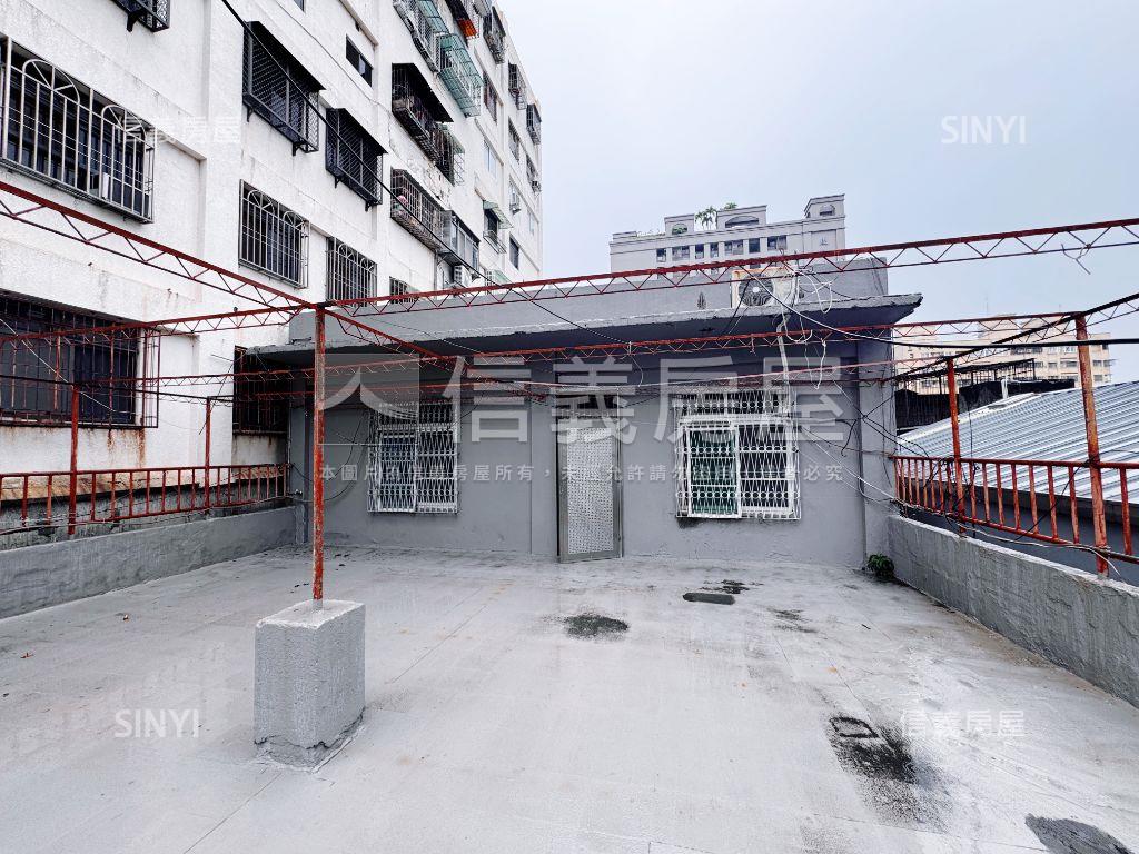 中正三路雙金透店房屋室內格局與周邊環境