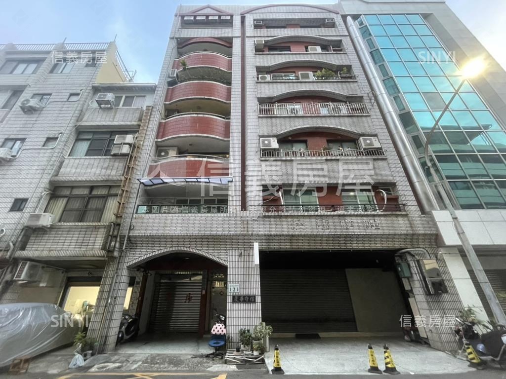 信義捷運旁大四房車位房屋室內格局與周邊環境