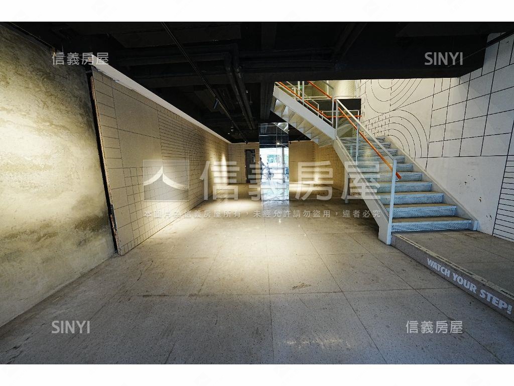 專任委託新竹中正路金透店房屋室內格局與周邊環境