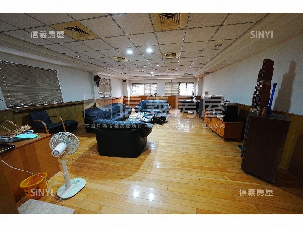 專任委託新竹中正路金透店房屋室內格局與周邊環境
