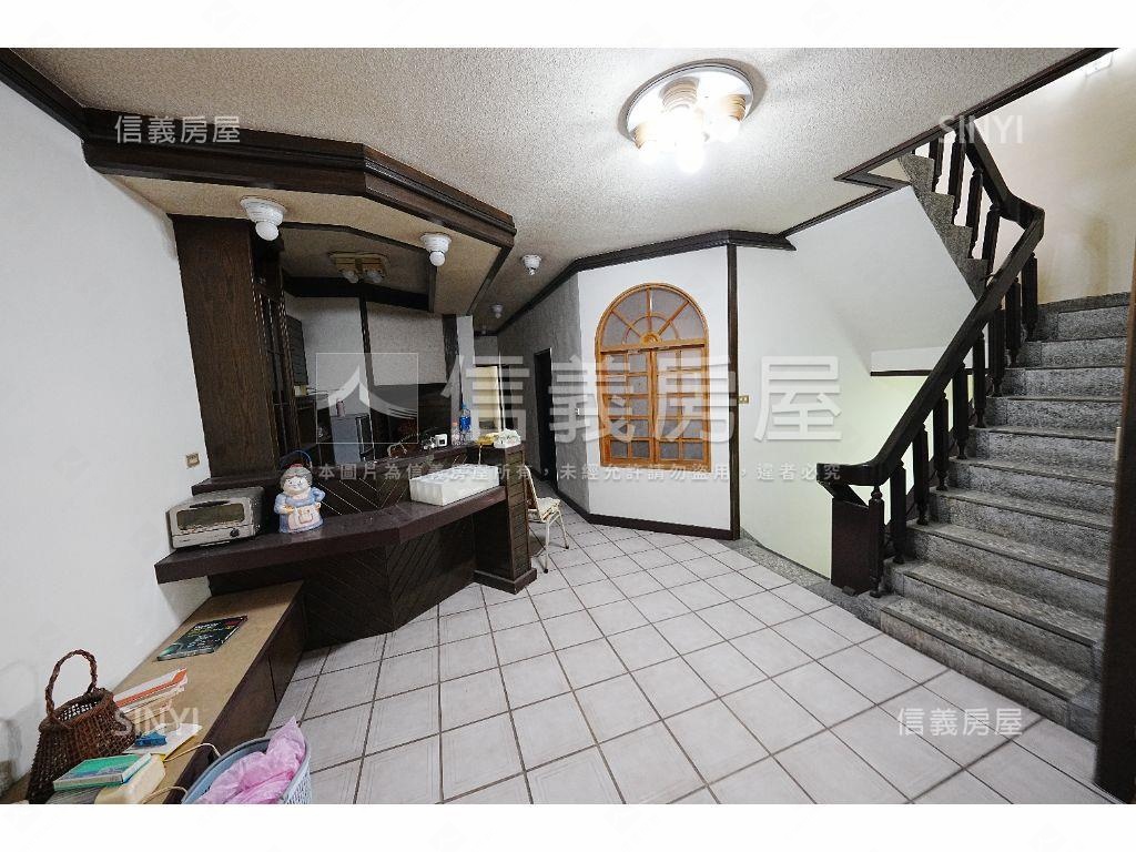 專任委託新竹中正路金透店房屋室內格局與周邊環境