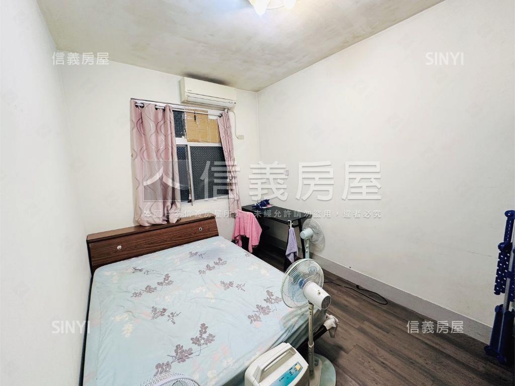 青潭屋況優質邊間三房房屋室內格局與周邊環境