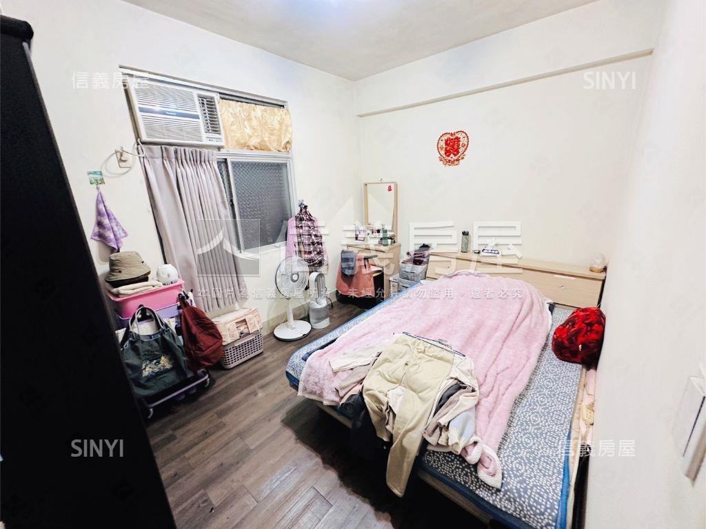 青潭屋況優質邊間三房房屋室內格局與周邊環境