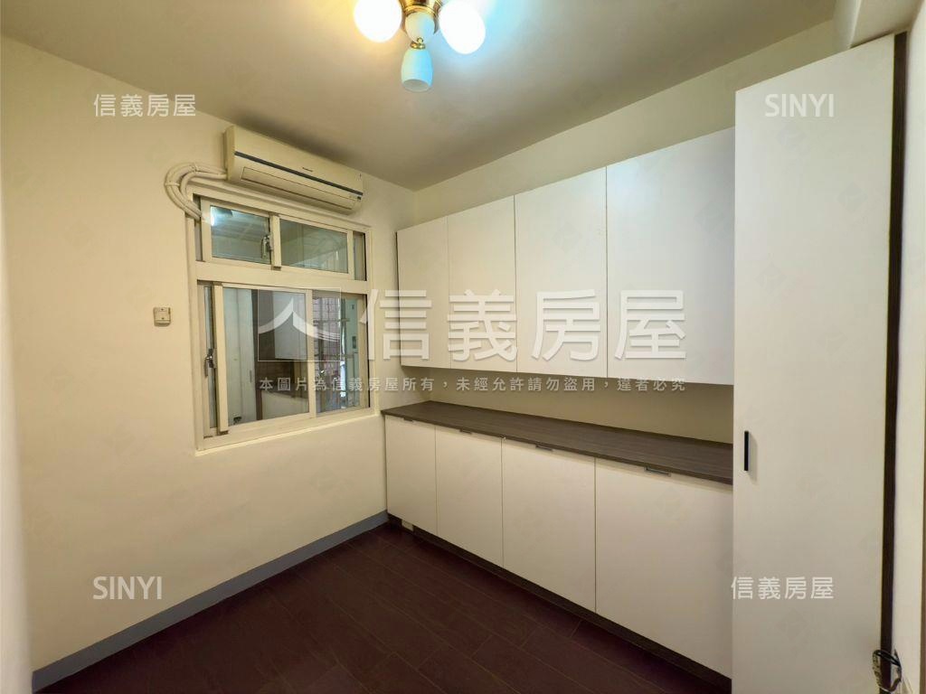 近海山低總成家三房美寓房屋室內格局與周邊環境