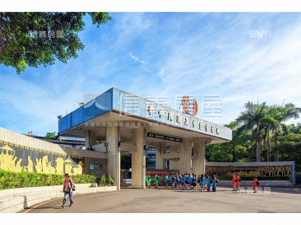 近海山低總成家三房美寓房屋室內格局與周邊環境