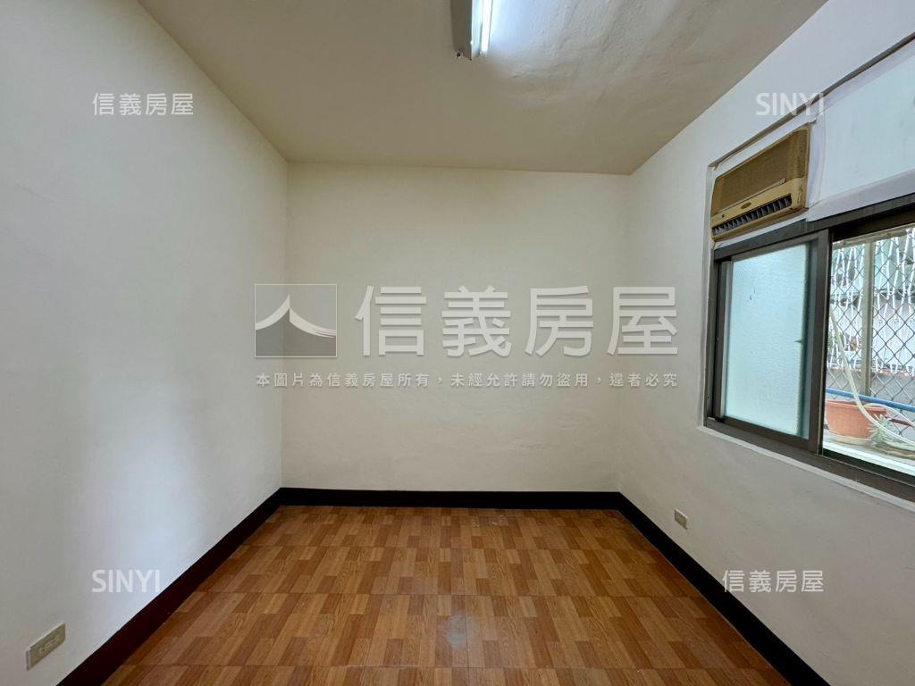 捷運邊間朗日雅築房屋室內格局與周邊環境