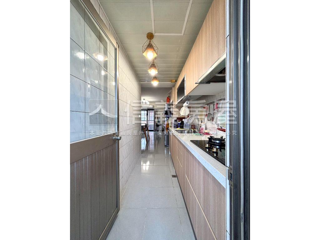 太子｜有景觀溫馨三房平車房屋室內格局與周邊環境