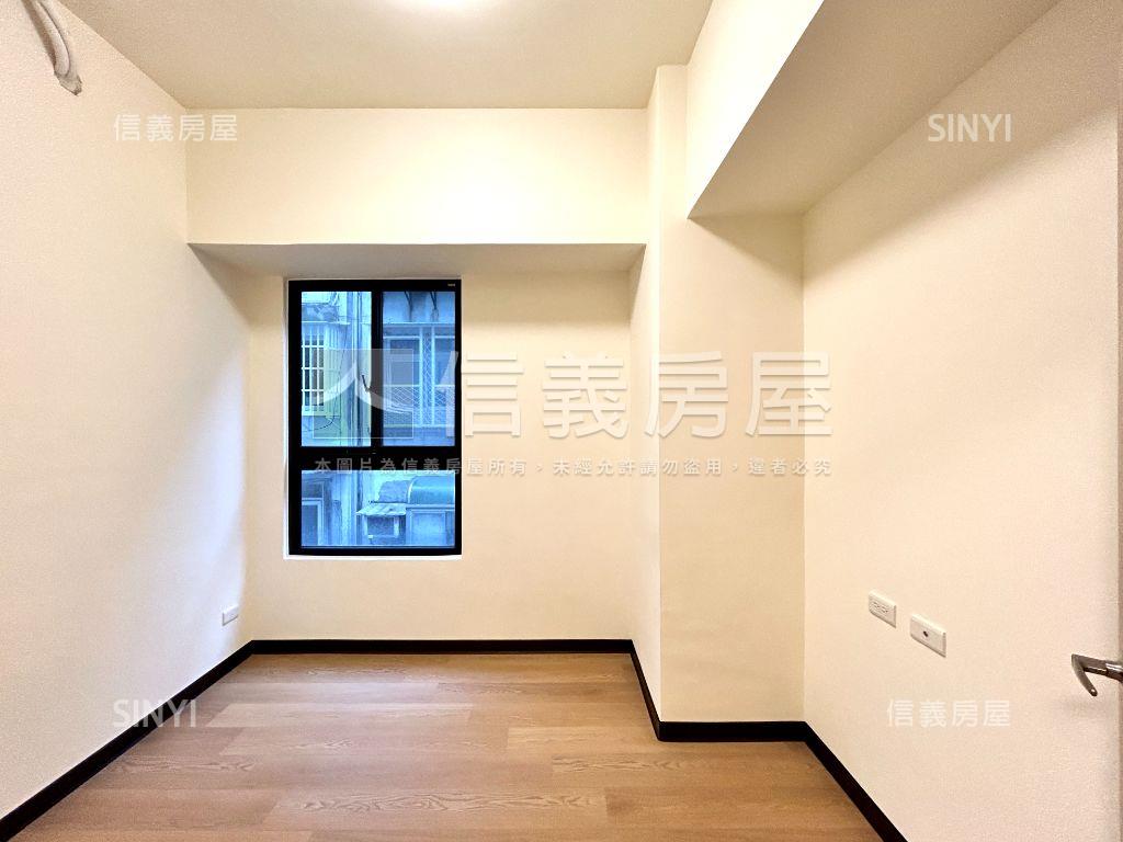 捷運次高樓層中山直美二房房屋室內格局與周邊環境