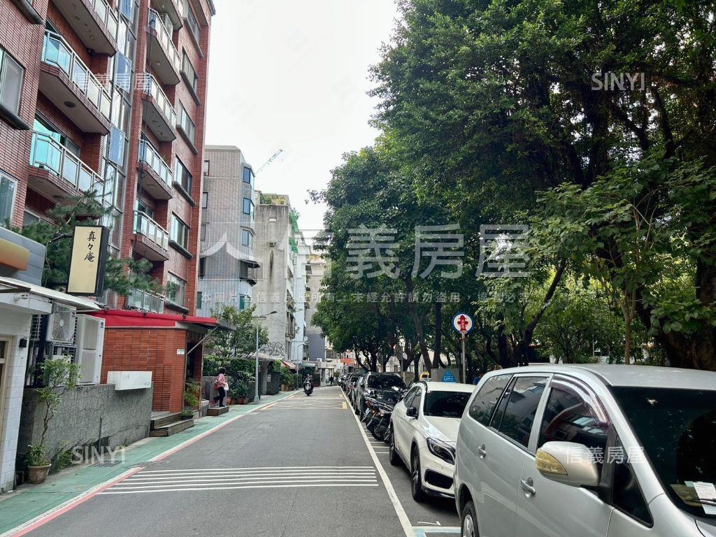雙敦慶城低總金店房屋室內格局與周邊環境