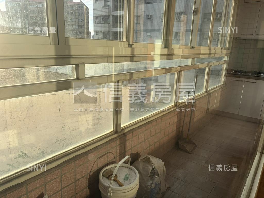 維斯康堤三房雙車採光美屋房屋室內格局與周邊環境