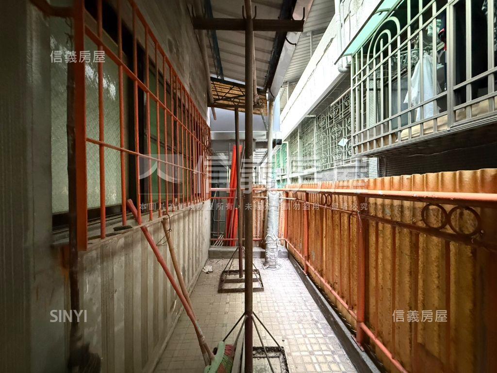 愛國路活巷透天房屋室內格局與周邊環境
