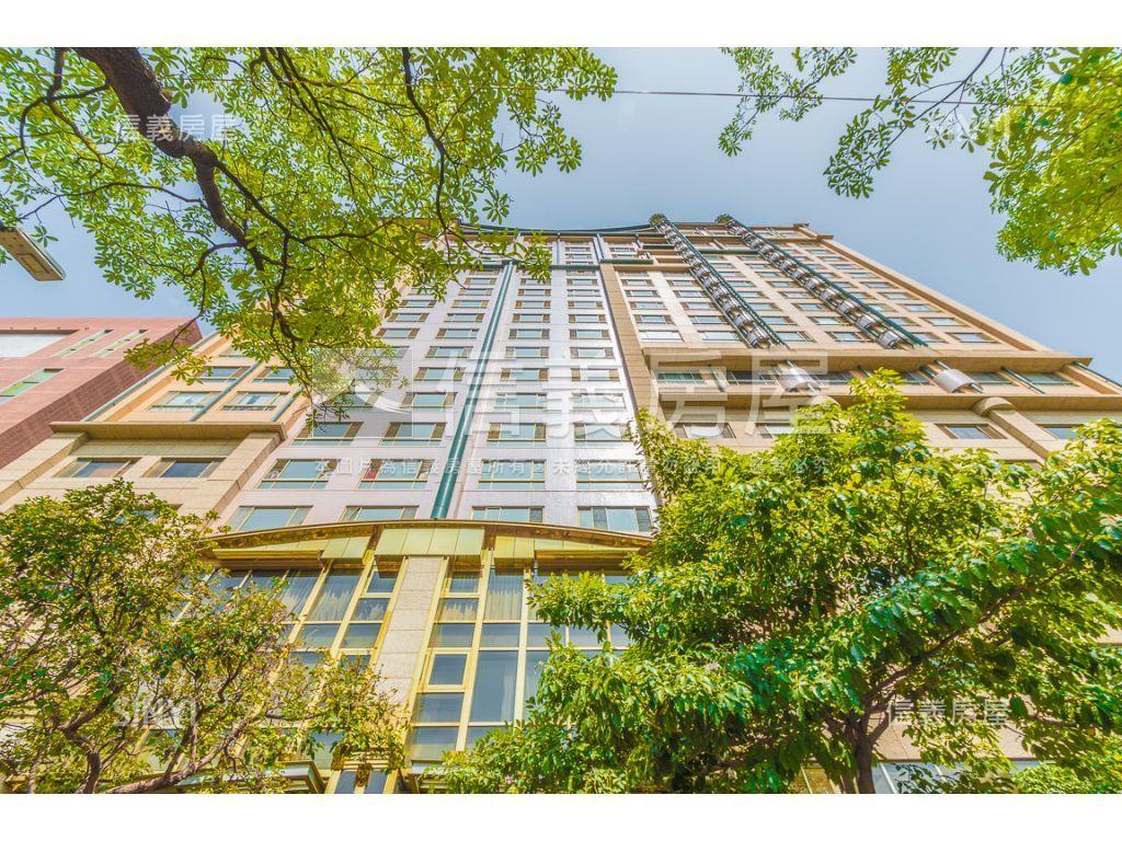 近未來雙捷運市府三房平車房屋室內格局與周邊環境