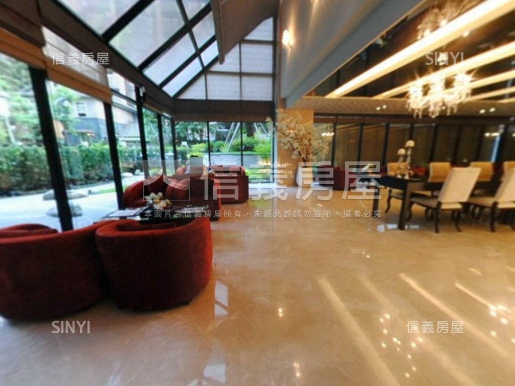 捷運遠雄首府亮麗１房房屋室內格局與周邊環境