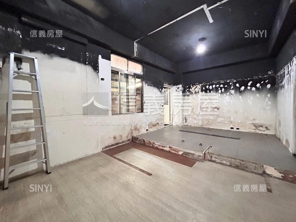 重劃區旁面寬金店面房屋室內格局與周邊環境