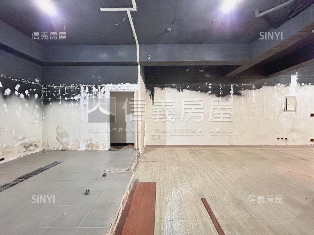 重劃區旁面寬金店面房屋室內格局與周邊環境