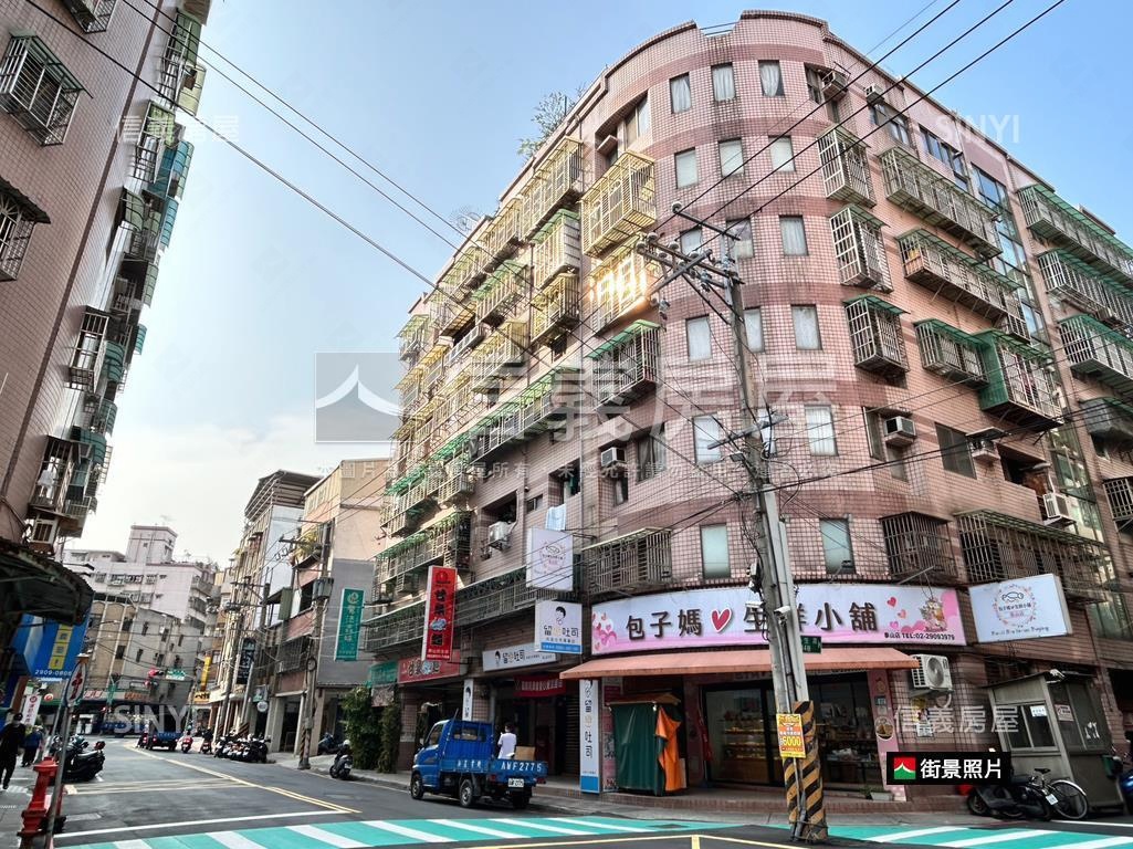 重劃區旁面寬金店面房屋室內格局與周邊環境