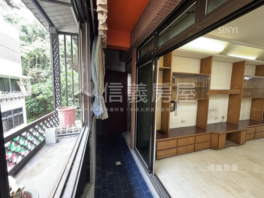 德東３３２房屋室內格局與周邊環境