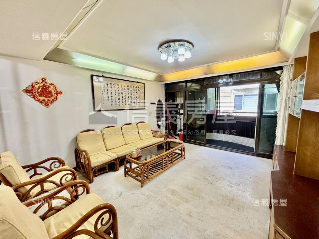 德東３３２房屋室內格局與周邊環境