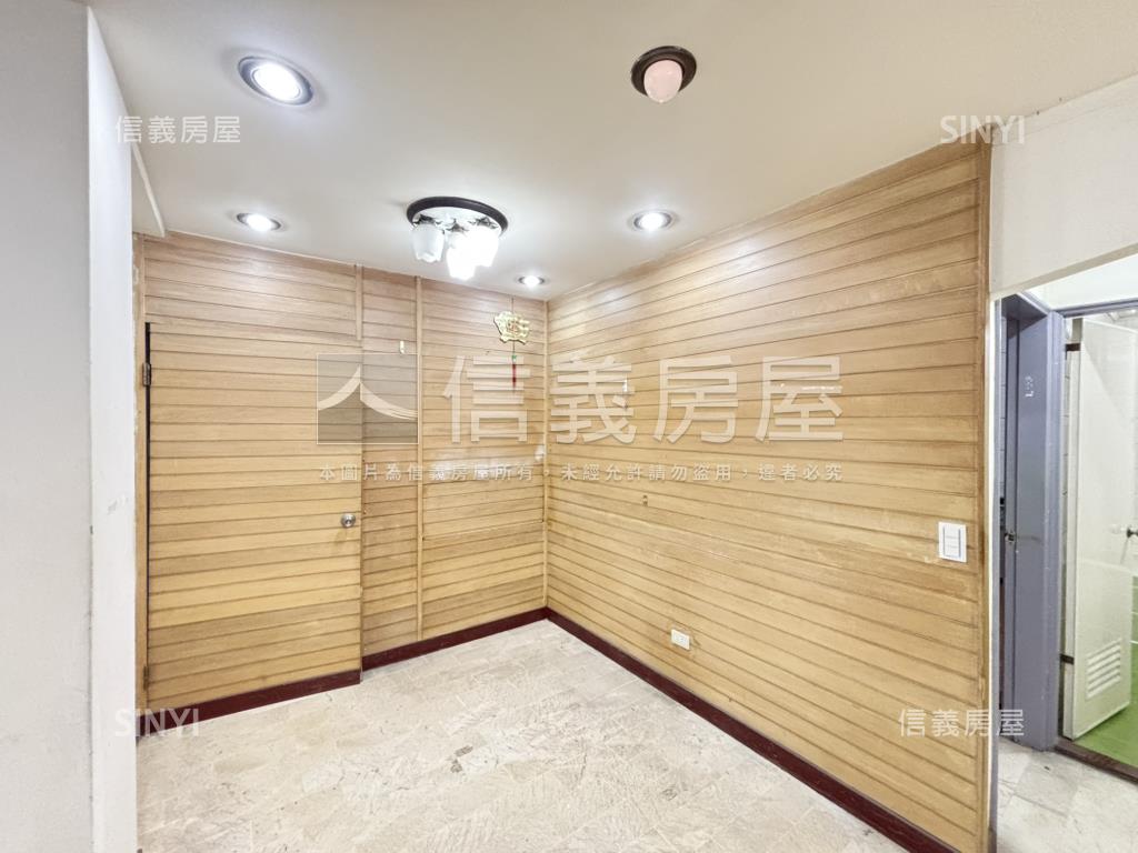 德東３３２房屋室內格局與周邊環境