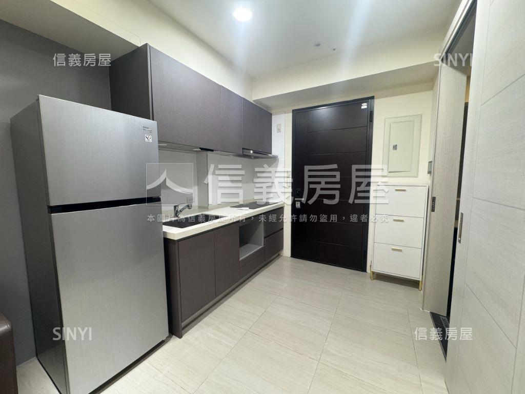 享京城稀有釋出美麗兩房房屋室內格局與周邊環境