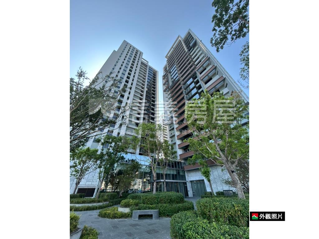 ＵＮＩＰＡＲＫ三房雙平車房屋室內格局與周邊環境