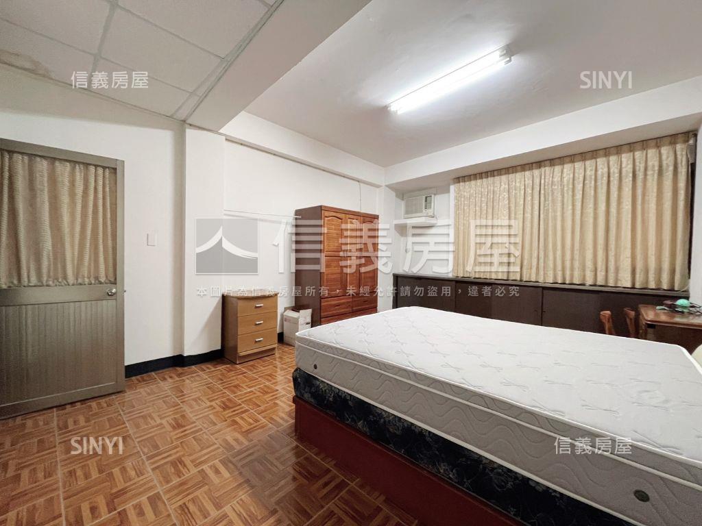 正向上路金店面房屋室內格局與周邊環境