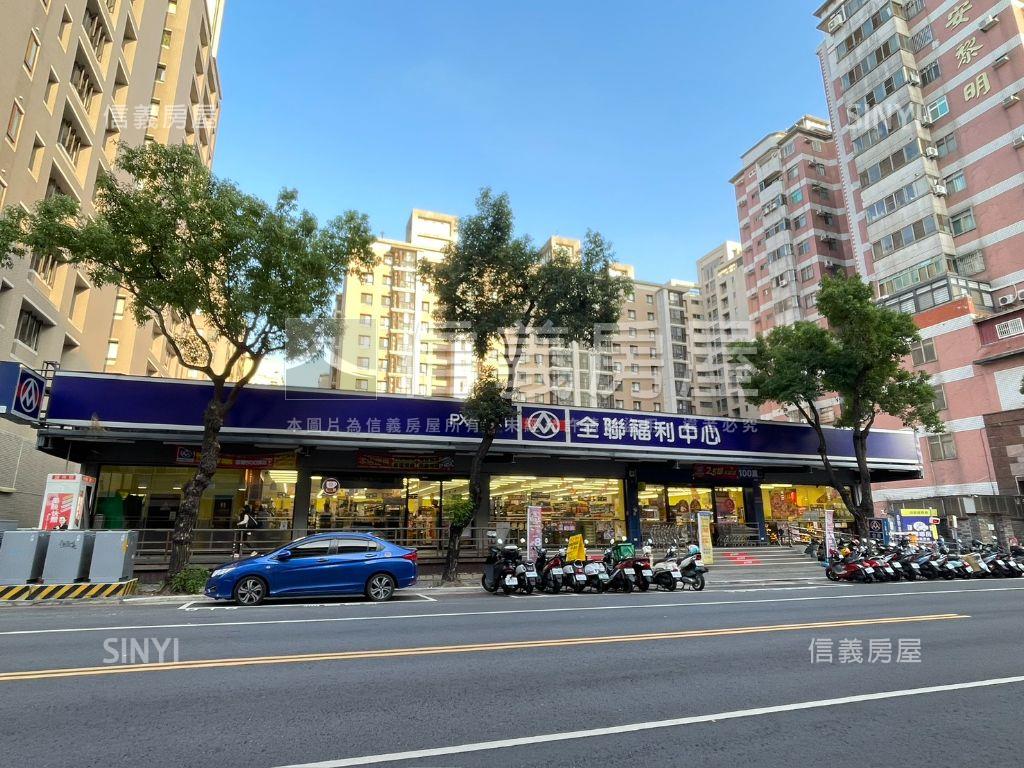 正向上路金店面房屋室內格局與周邊環境