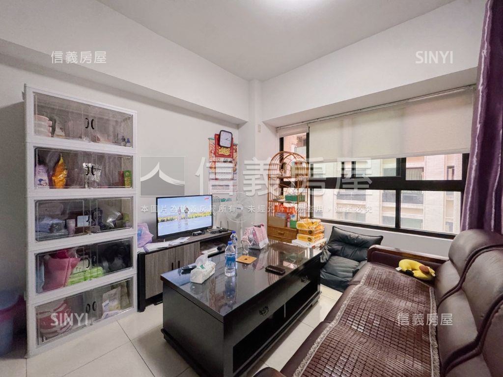 加工區旁溫馨美兩房房屋室內格局與周邊環境